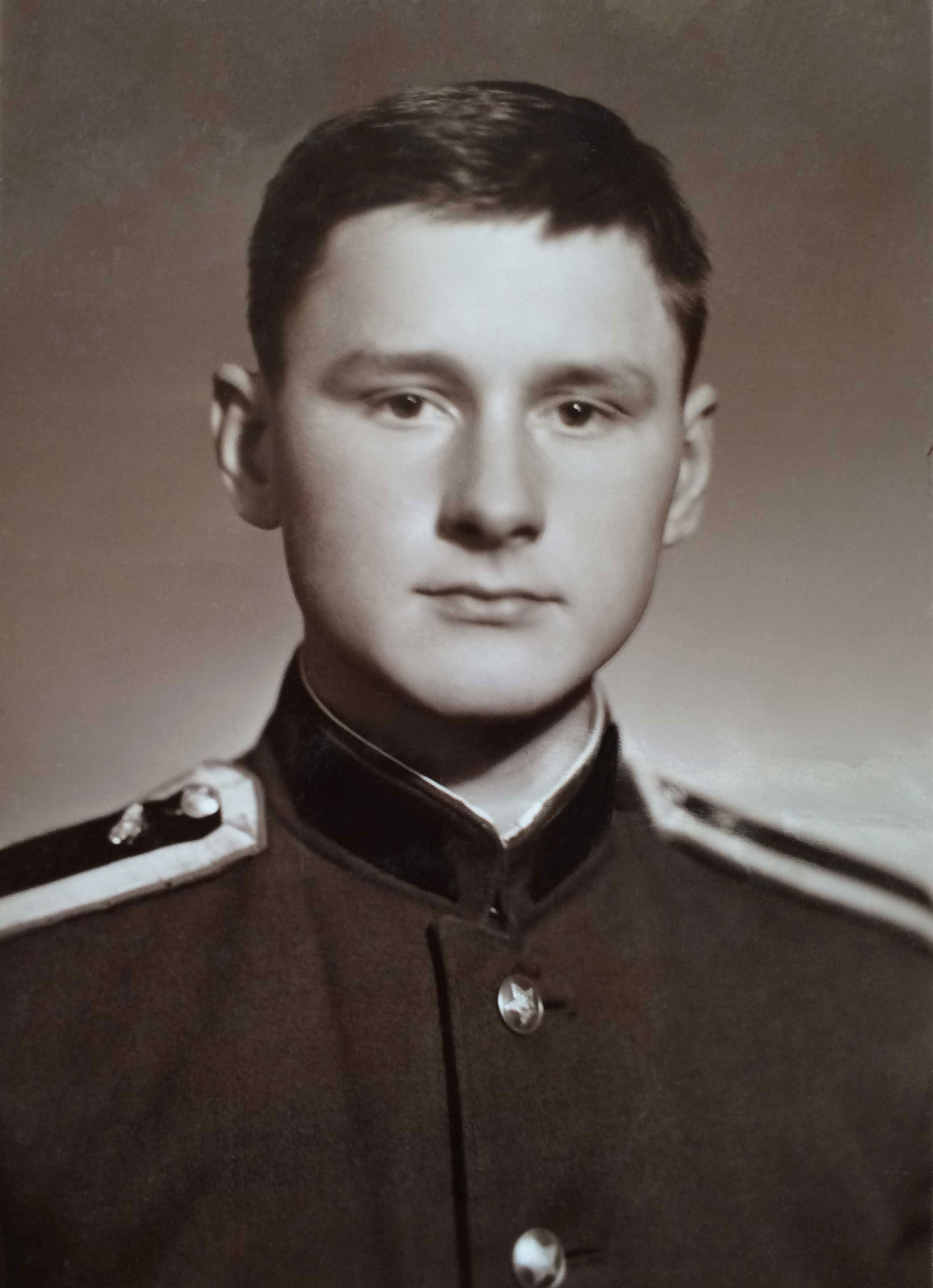 Владимир Дмитриевич Тютюнник